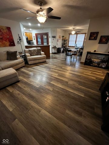 410 E Illinois Street, Brazil, IN 47834