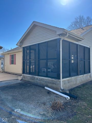 410 E Illinois Street, Brazil, IN 47834