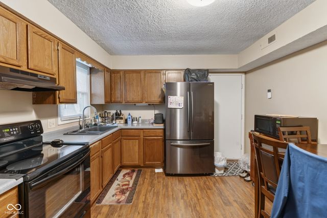 5744 E 18th Street, Indianapolis, IN 46218