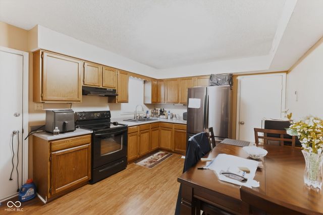 5744 E 18th Street, Indianapolis, IN 46218