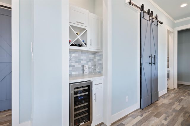 3733 Biscayne Beach Road, Port Bolivar, TX 77650