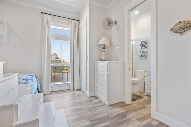 3733 Biscayne Beach Road, Port Bolivar, TX 77650