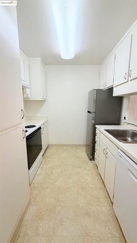 2101 Shoreline Drive 265, Alameda, CA 94501