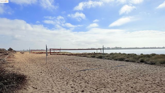 2101 Shoreline Drive 265, Alameda, CA 94501