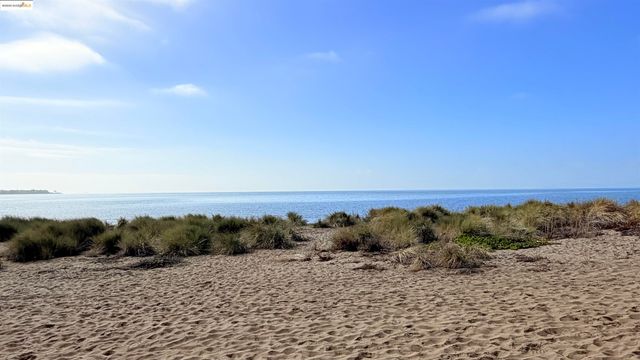 2101 Shoreline Drive 265, Alameda, CA 94501