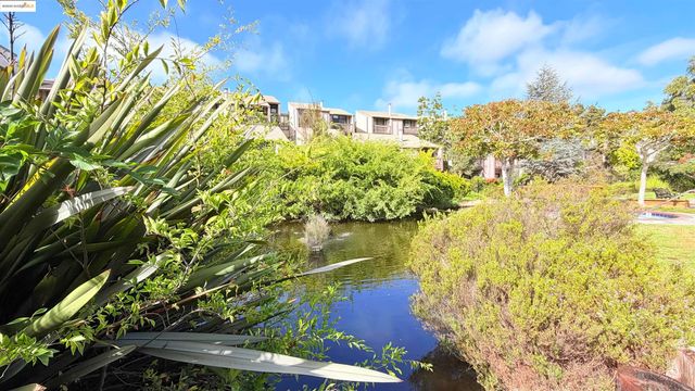 2101 Shoreline Drive 265, Alameda, CA 94501