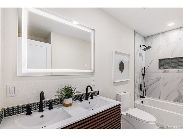 2140 Tabor Dr, Lakewood, CO 80215