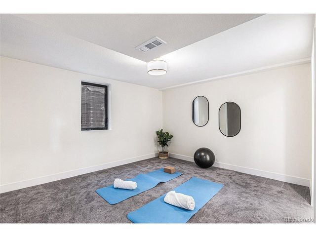 2140 Tabor Dr, Lakewood, CO 80215