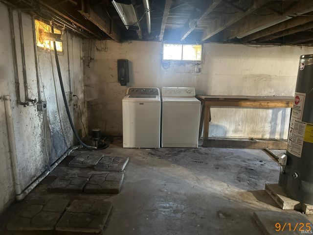 1233 11th Street, Tell City, IN 47586