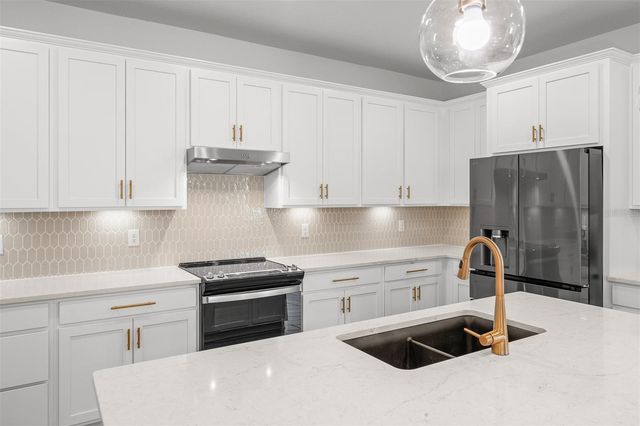 3103 SANCTUARY DR, Clermont, FL 34714