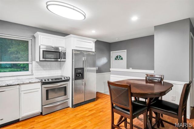 2916 Oriental Drive, Florissant, MO 63031