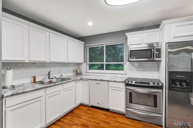 2916 Oriental Drive, Florissant, MO 63031