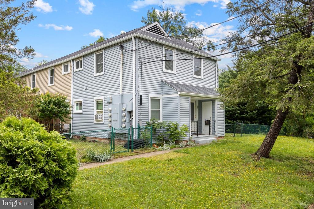 8-A LAUREL HILL RD, Greenbelt, MD 20770