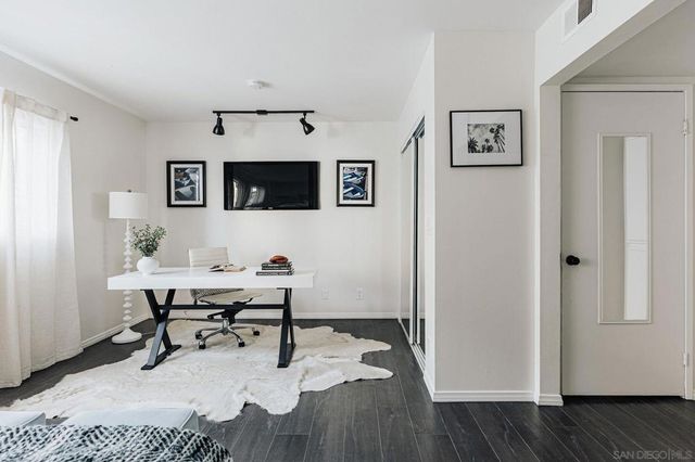 4652 Don Lorenzo Dr A, Los Angeles, CA 90008