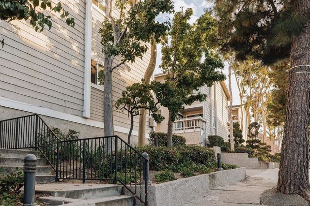 4652 Don Lorenzo Dr A, Los Angeles, CA 90008