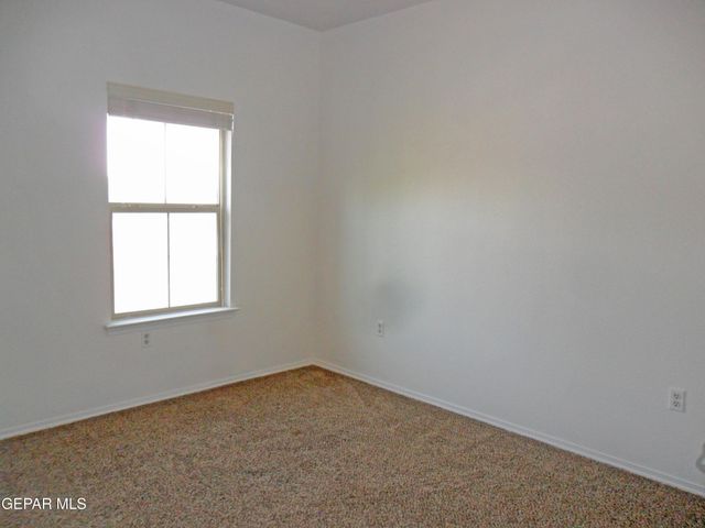 13864 HOLLYWOOD Drive, Horizon City, TX 79928