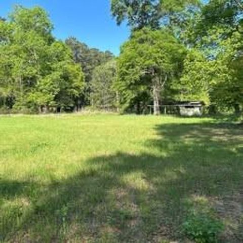 220 Cherokee Trail, Livingston, TX 77351