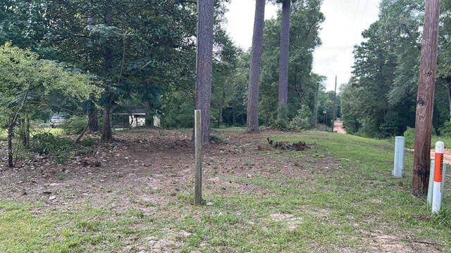 220 Cherokee Trail, Livingston, TX 77351