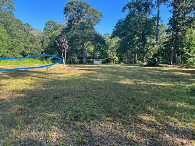 220 Cherokee Trail, Livingston, TX 77351