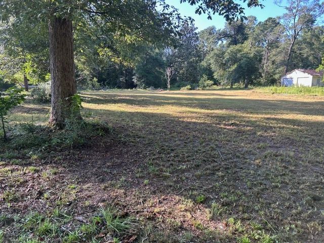 220 Cherokee Trail, Livingston, TX 77351