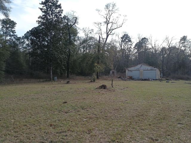 220 Cherokee Trail, Livingston, TX 77351