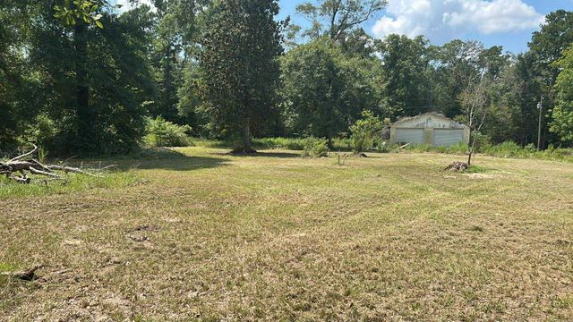 220 Cherokee Trail, Livingston, TX 77351