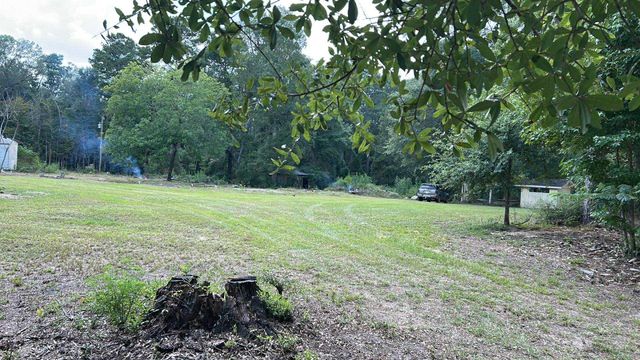 220 Cherokee Trail, Livingston, TX 77351