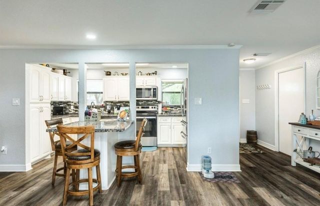 131 Bastrop Bayou Drive, Angleton, TX 77515