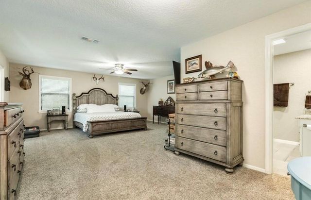 131 Bastrop Bayou Drive, Angleton, TX 77515