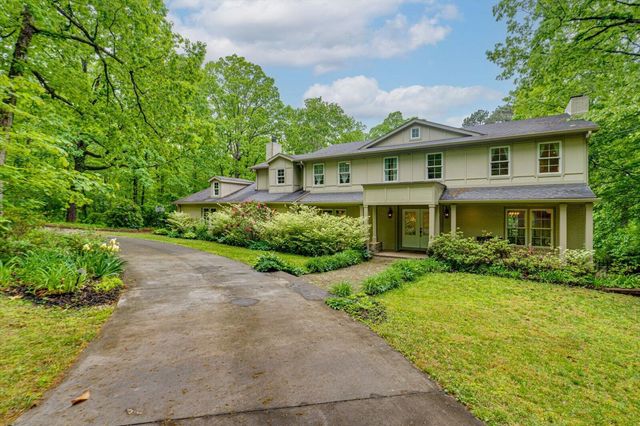 6301 Forest Park Drive, Signal Mountain, TN 37377