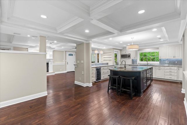 6301 Forest Park Drive, Signal Mountain, TN 37377