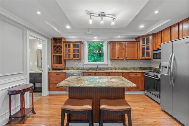 6301 Forest Park Drive, Signal Mountain, TN 37377