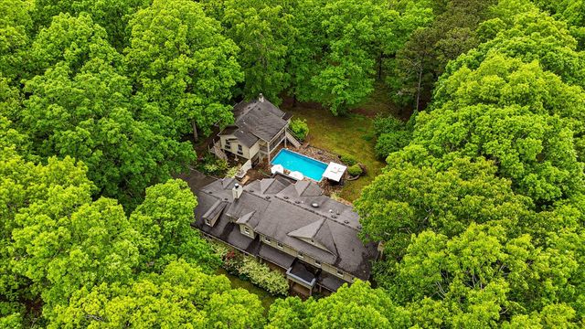 6301 Forest Park Drive, Signal Mountain, TN 37377