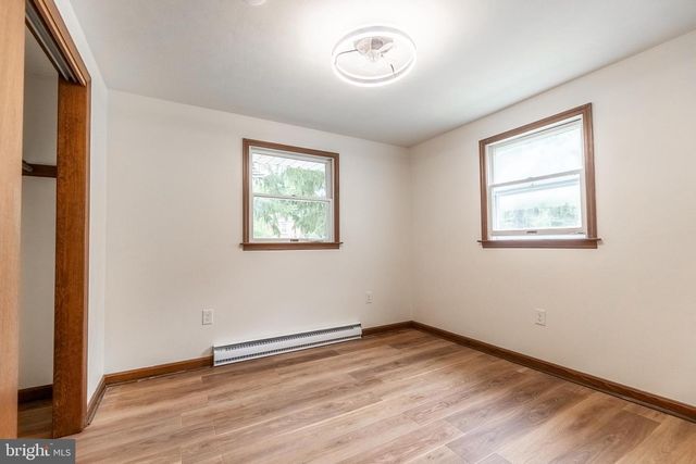 575 GRANT DR, Hanover, PA 17331