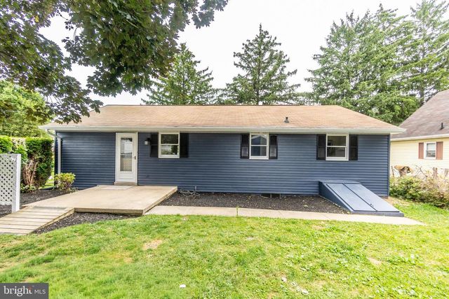 575 GRANT DR, Hanover, PA 17331