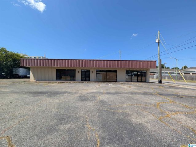 1430 WILMER AVENUE, Anniston, AL 36201