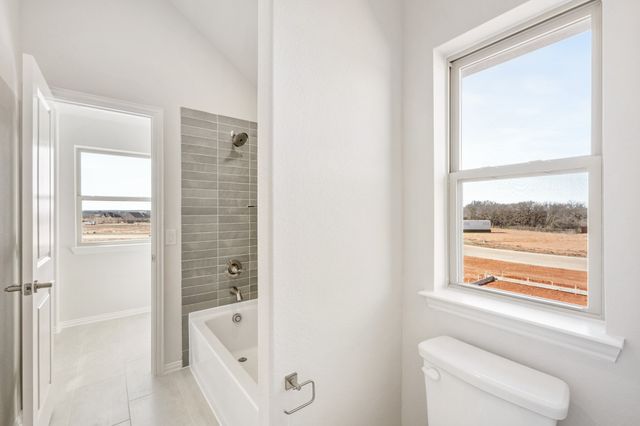 221 Coronado Court, Granbury, TX 76049