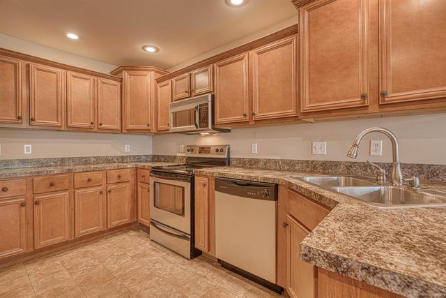 4530 Mystic Court, Evansville, IN 47715