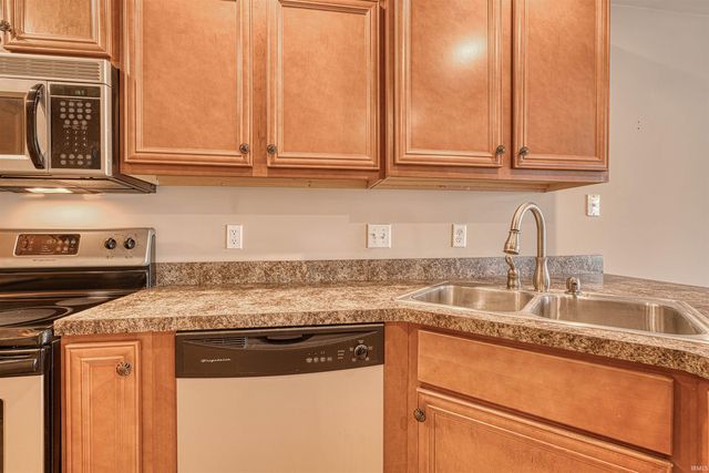 4530 Mystic Court, Evansville, IN 47715