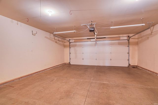 4530 Mystic Court, Evansville, IN 47715