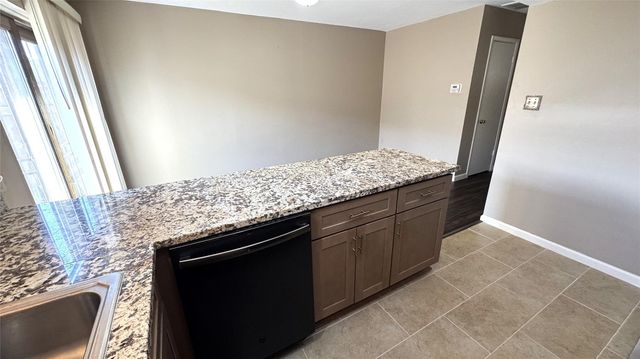 7336 Crownwest Street 7336, Houston, TX 77072