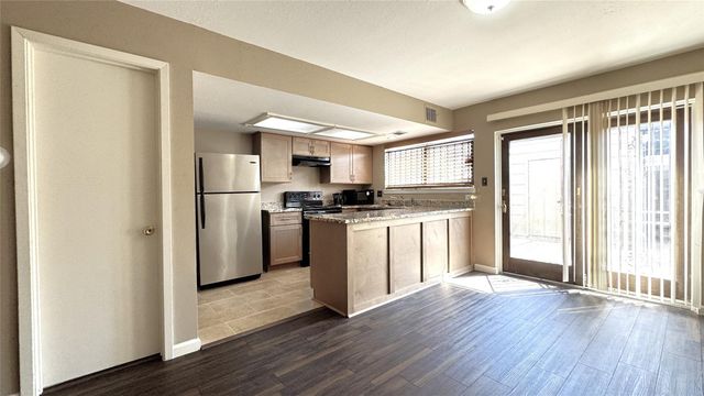 7336 Crownwest Street 7336, Houston, TX 77072