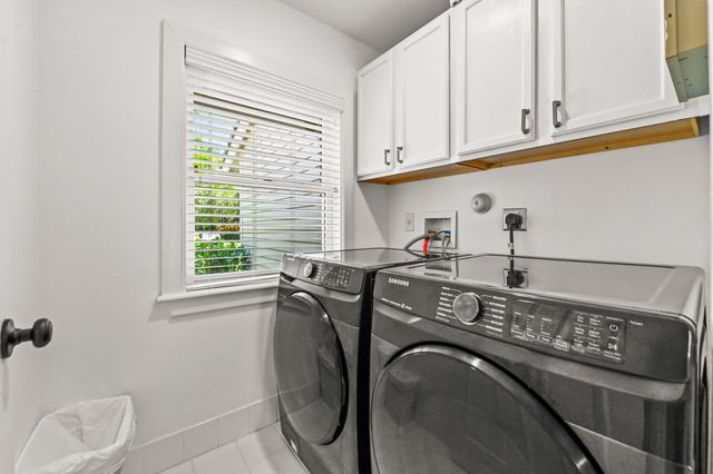 5703 Lago Del Sol Drive, Lake Worth, FL 33449