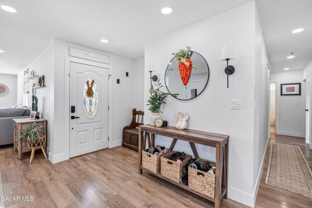 2807 Clanfield Street, Acton, CA 93510