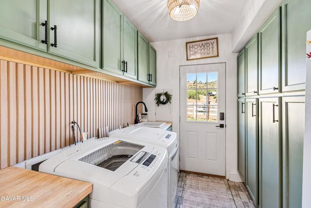 2807 Clanfield Street, Acton, CA 93510