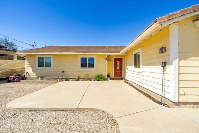 2807 Clanfield Street, Acton, CA 93510