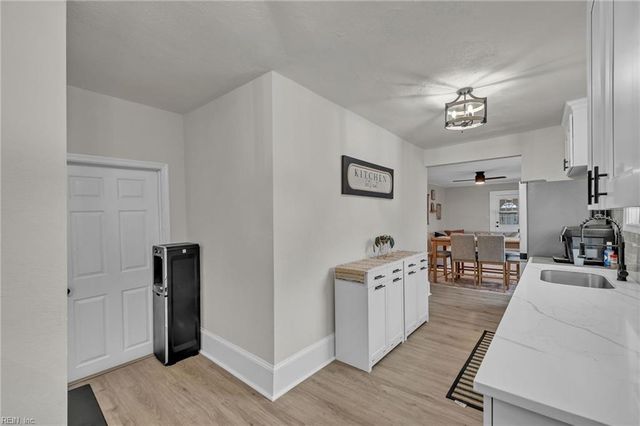 222 Division ST N, Suffolk, VA 23434