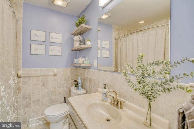 225 DIANE AVE, Hatboro, PA 19040