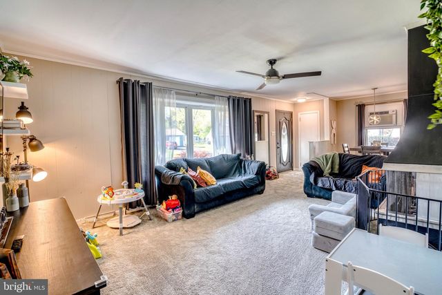 225 DIANE AVE, Hatboro, PA 19040