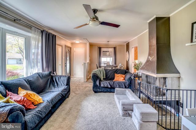 225 DIANE AVE, Hatboro, PA 19040